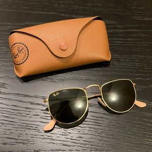 Brand new Elon Ratban sunglasses